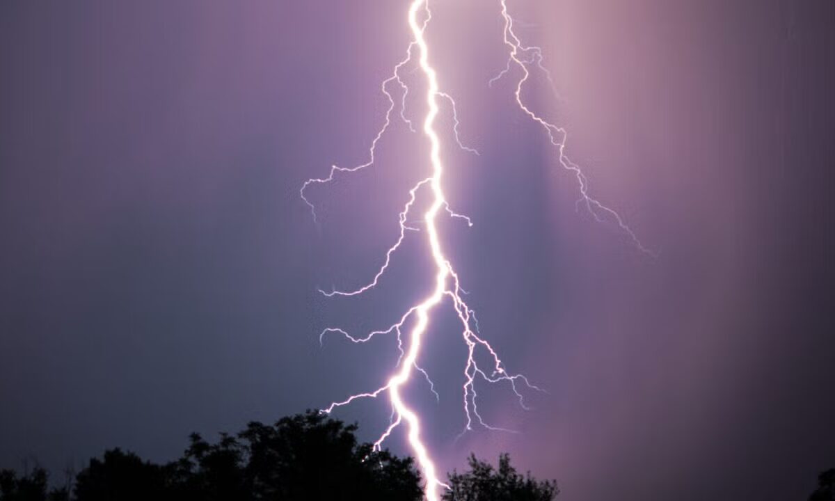 Scientists Uncover What Really Sparks a Lightning